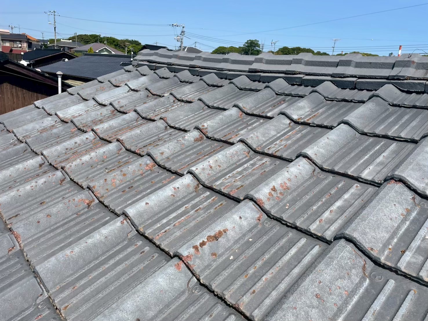 瓦の葺き直し